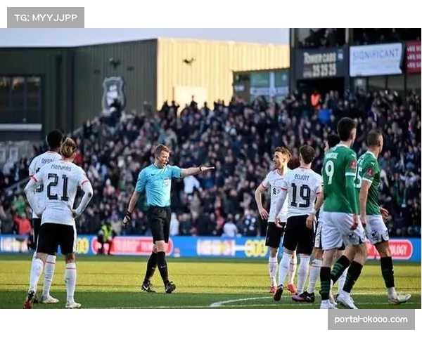 利物浦客场不敌曼城，卫冕征程遭遇严峻挑战
